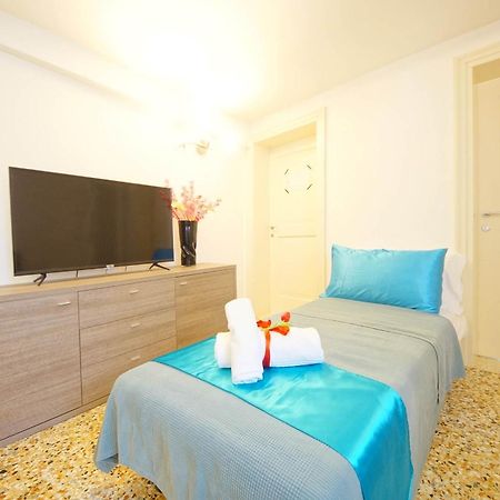 Sant'Aponal Apartment Rialto Veneza Exterior foto
